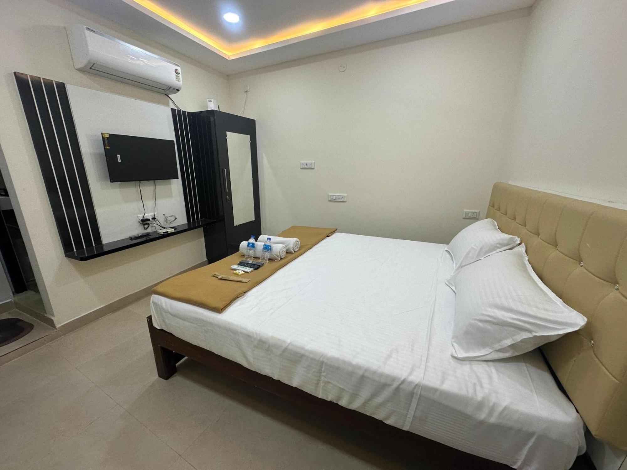 Mahadeepam Residency Villa Tiruvannāmalai Oda fotoğraf