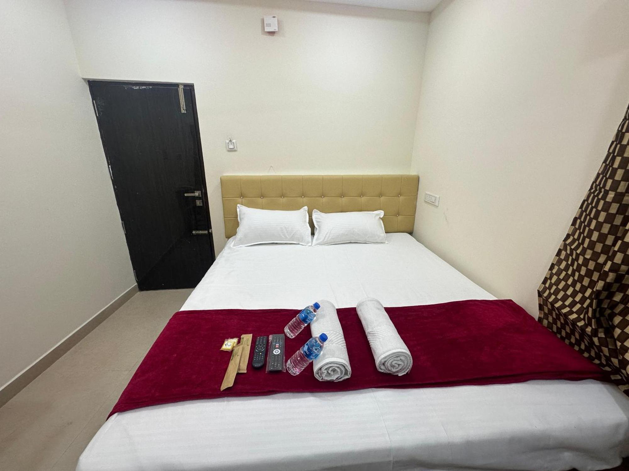 Mahadeepam Residency Villa Tiruvannāmalai Dış mekan fotoğraf