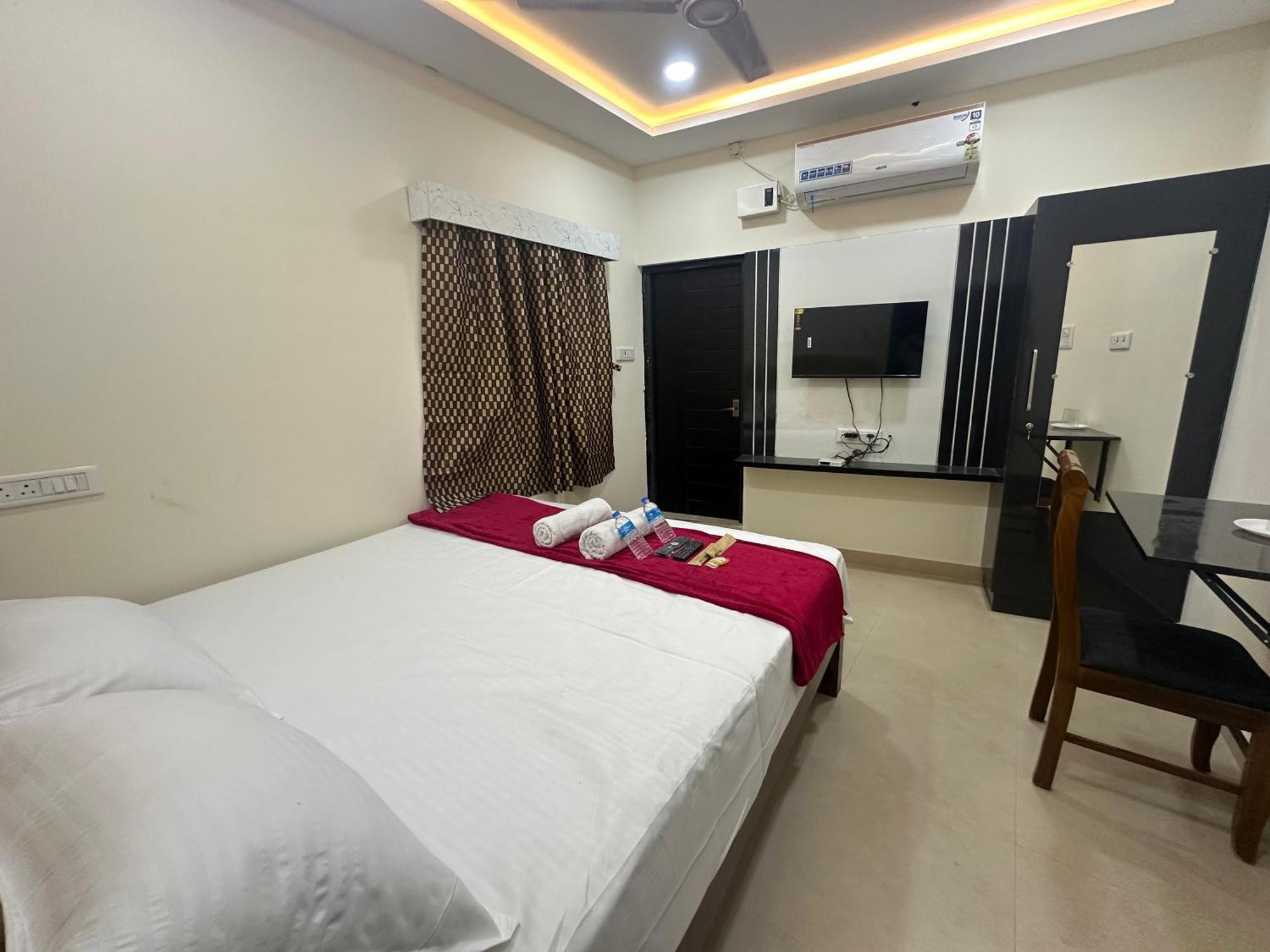 Mahadeepam Residency Villa Tiruvannāmalai Dış mekan fotoğraf